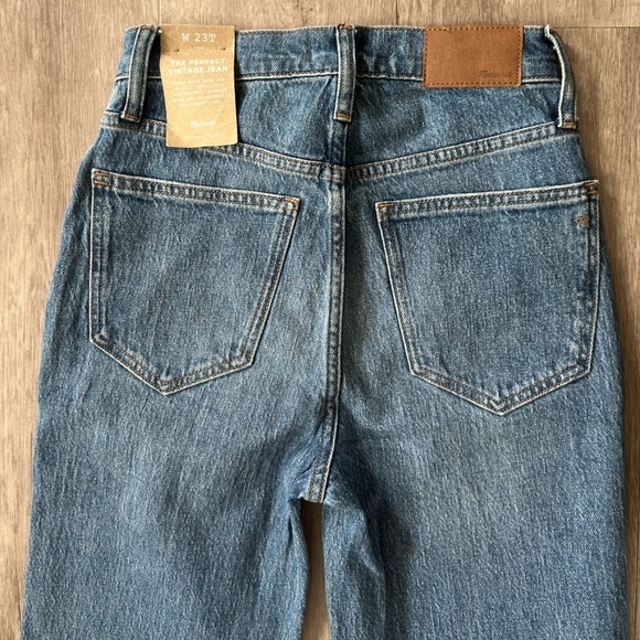NWT Madewell The Perfect Vintage Jeans Raw Hem Denim Blue Women’s Size 23 Tall - Picture 6 of 9